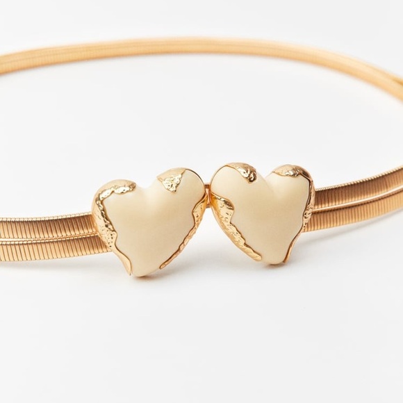 NWT. Zara Gold Metal Stretch Belt with Heart Shaped Buckle. Size 32. main image 5